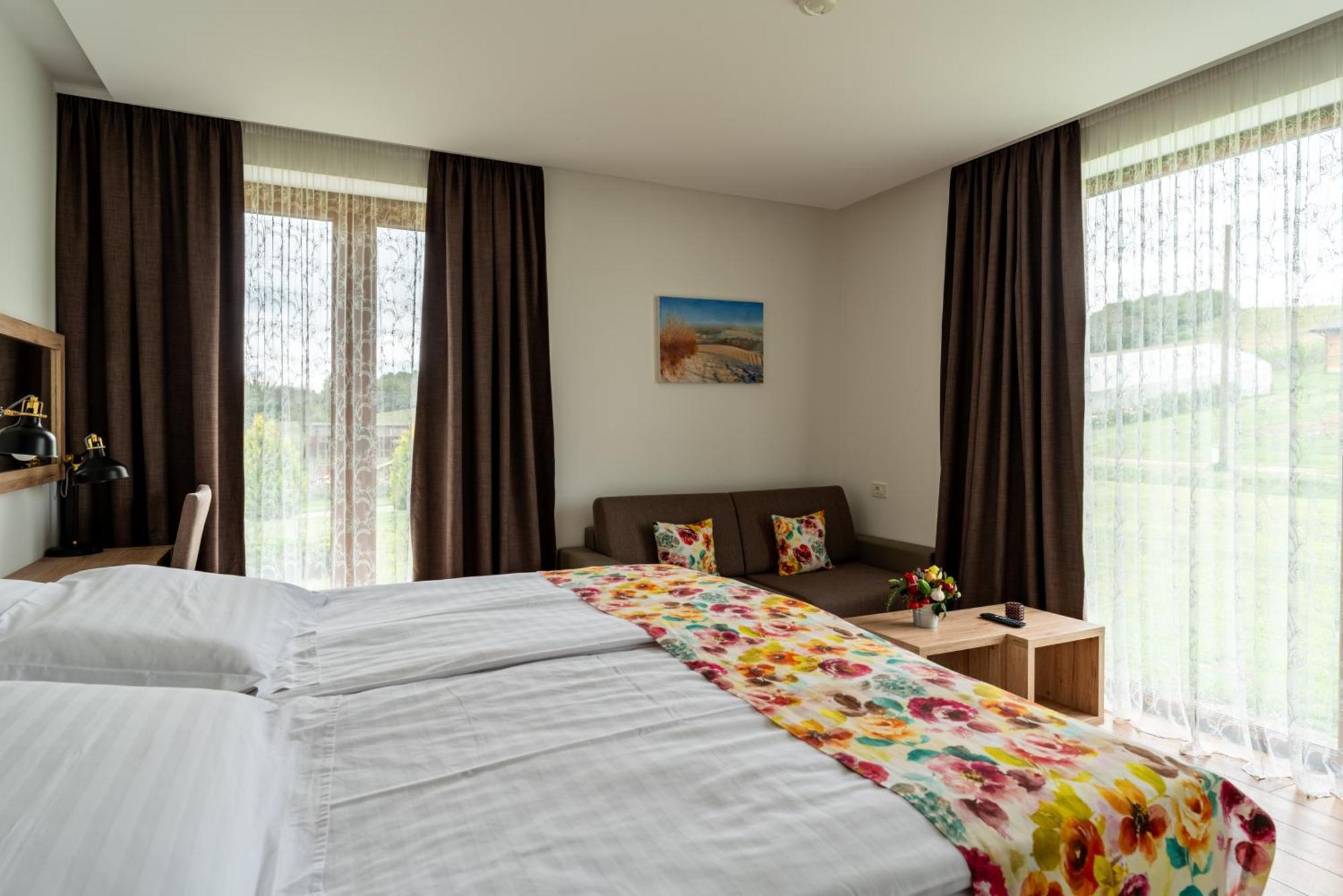 Bed&Breakfast Vinarija Coner Bjelovar Exterior photo